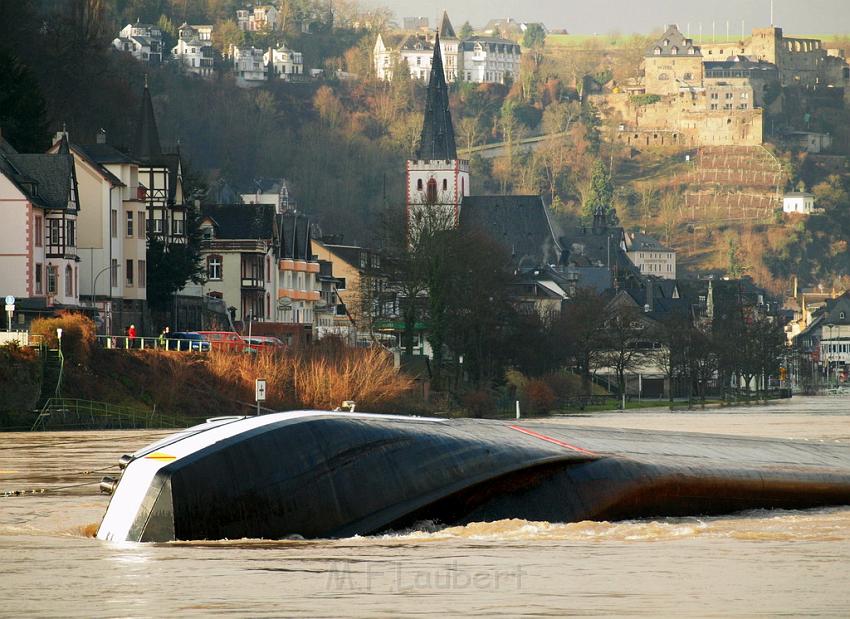 Schiff gesunken St Goarhausen Loreley P028.jpg